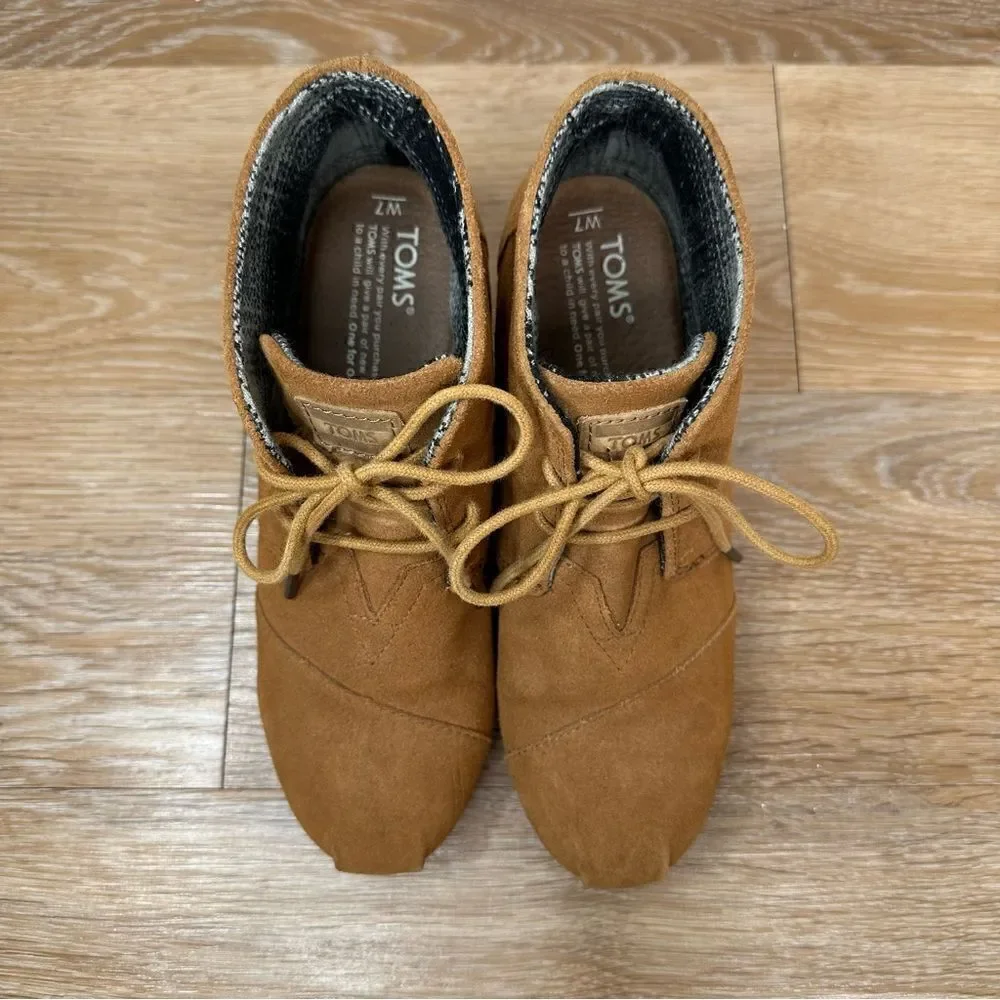 Toms Women’s Brown Lace Up Wedge Ankle Booties, Size 7